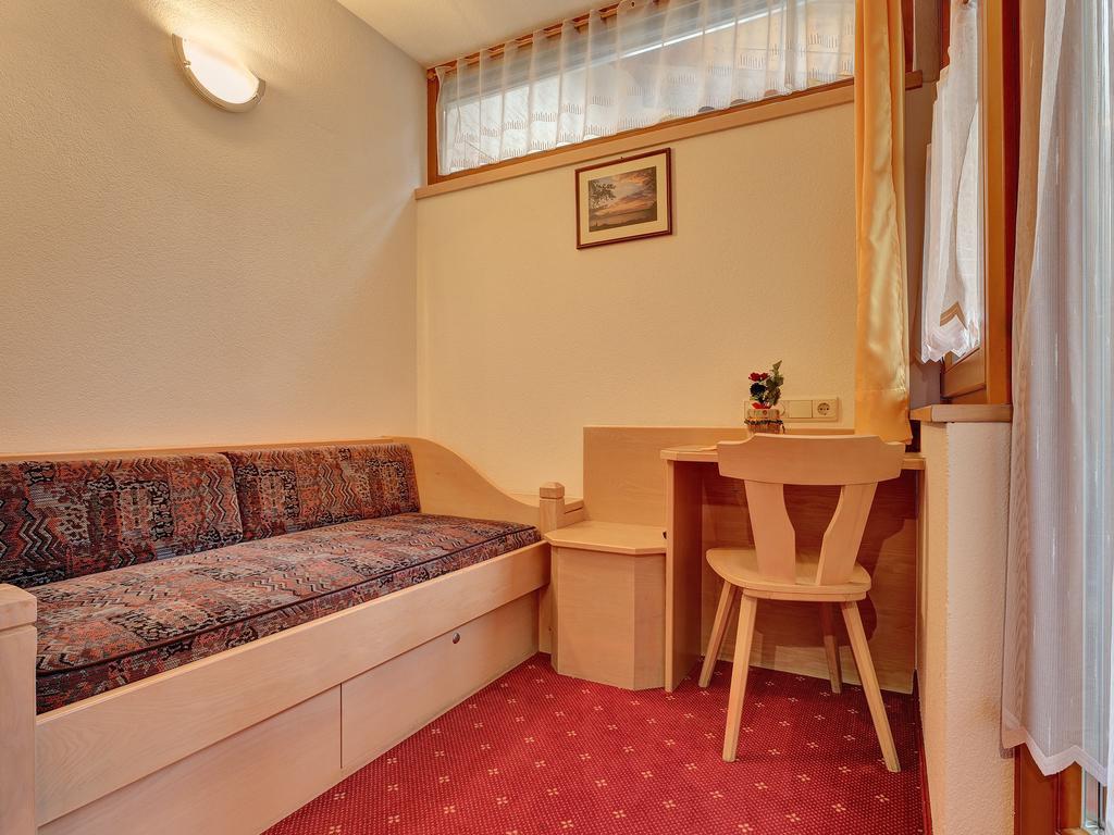 Hotel Gisserhof Ahrntal Rom bilde